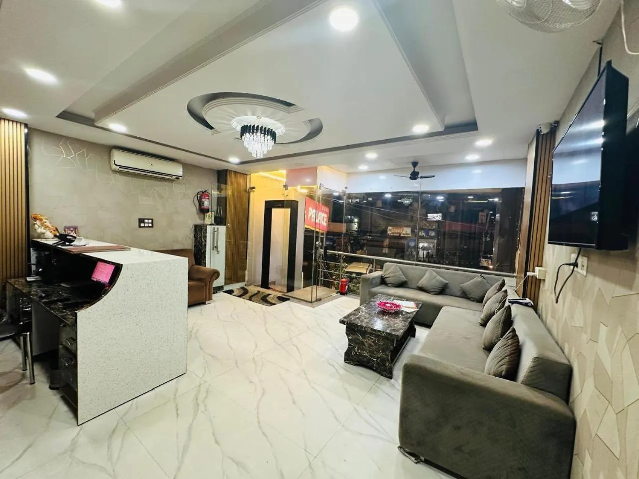 ***  Hotel S R Palace - Free Airport Drop For Minimum 05 Nights Stay - 5 Mins From Igi & Domestic Airport Delhi New Delhi India